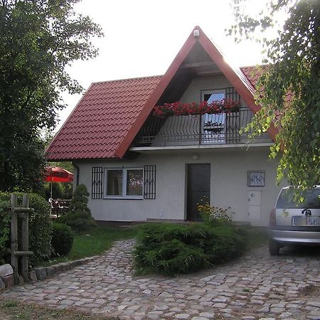 Domek Pod Klonami Na Mazurach Guty Camera foto